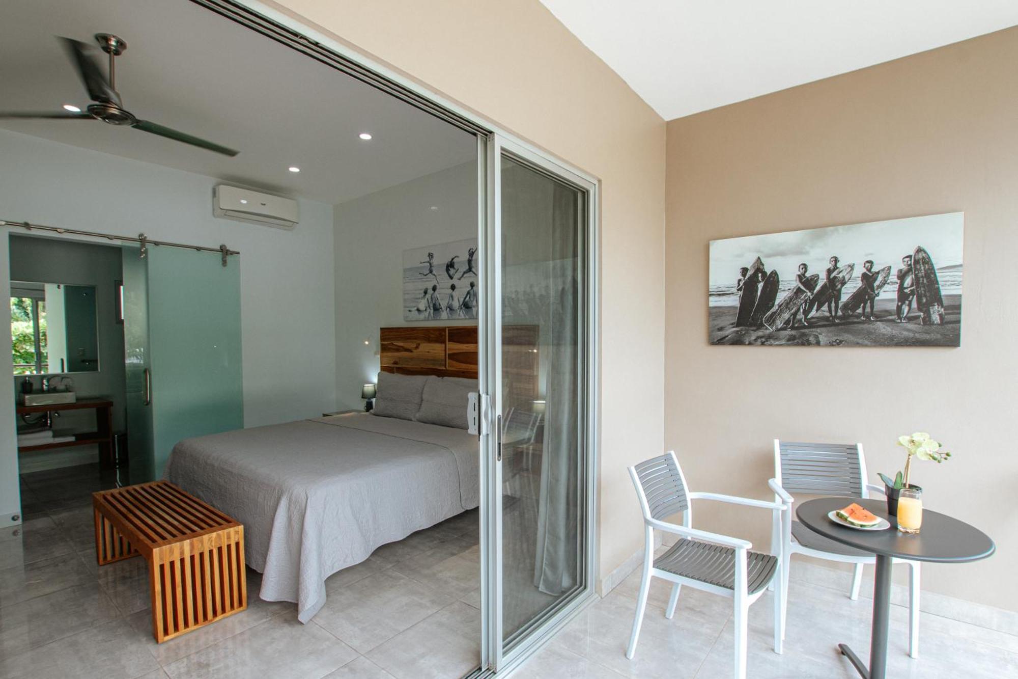 Tamarindo Bay Suites - Self Check In, Adults Only Exterior photo