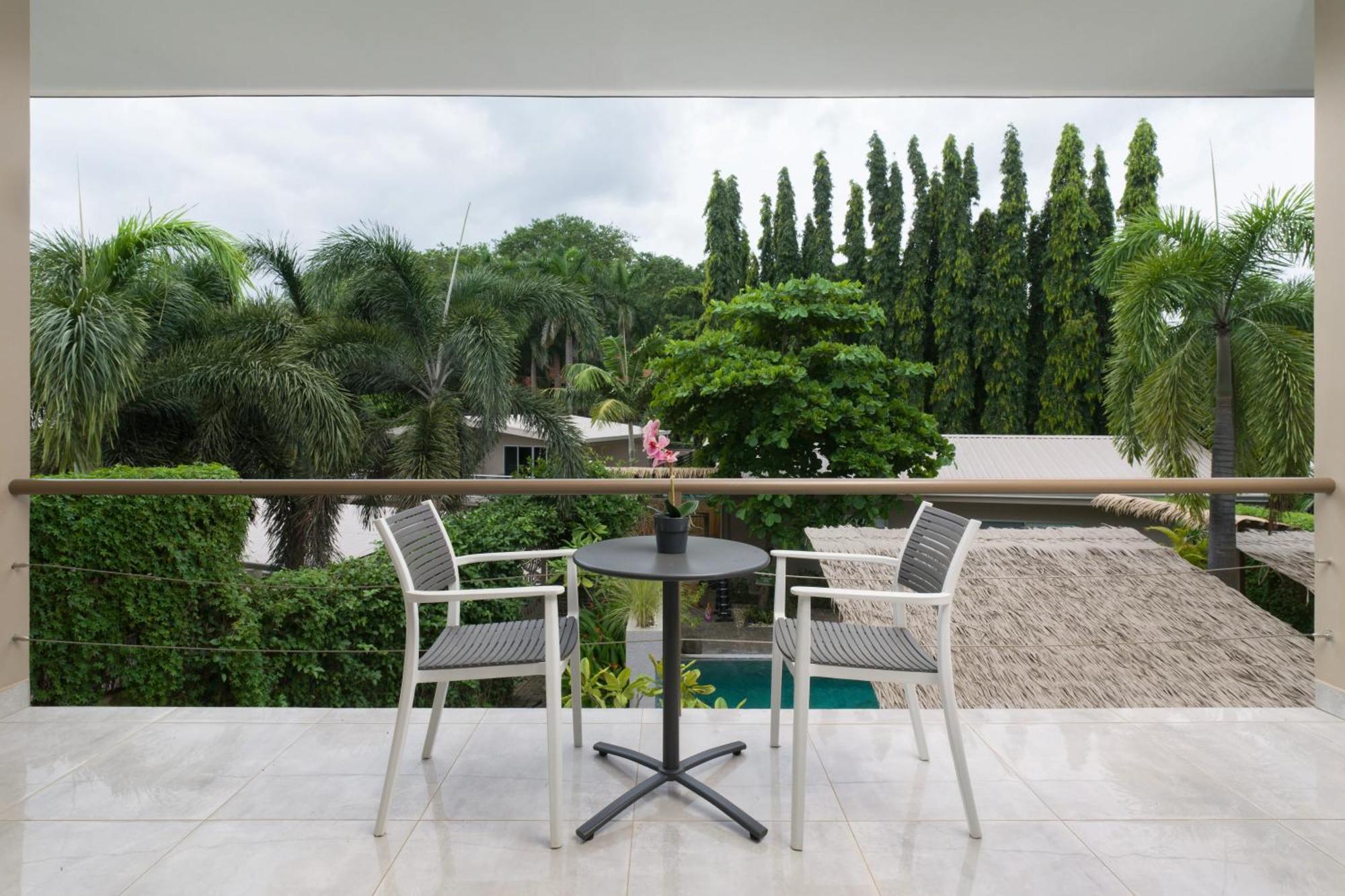 Tamarindo Bay Suites - Self Check In, Adults Only Exterior photo